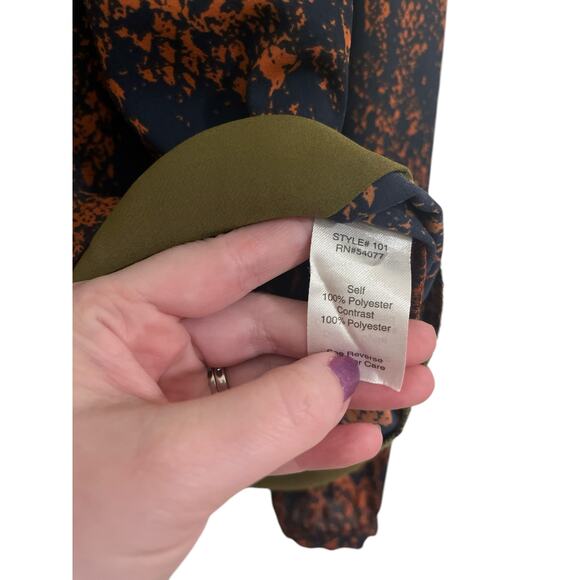 CAbi Womens Border Wrap Long Sleeve Snake Skin Pattern Blue Blouse Size Small - Picture 5 of 6